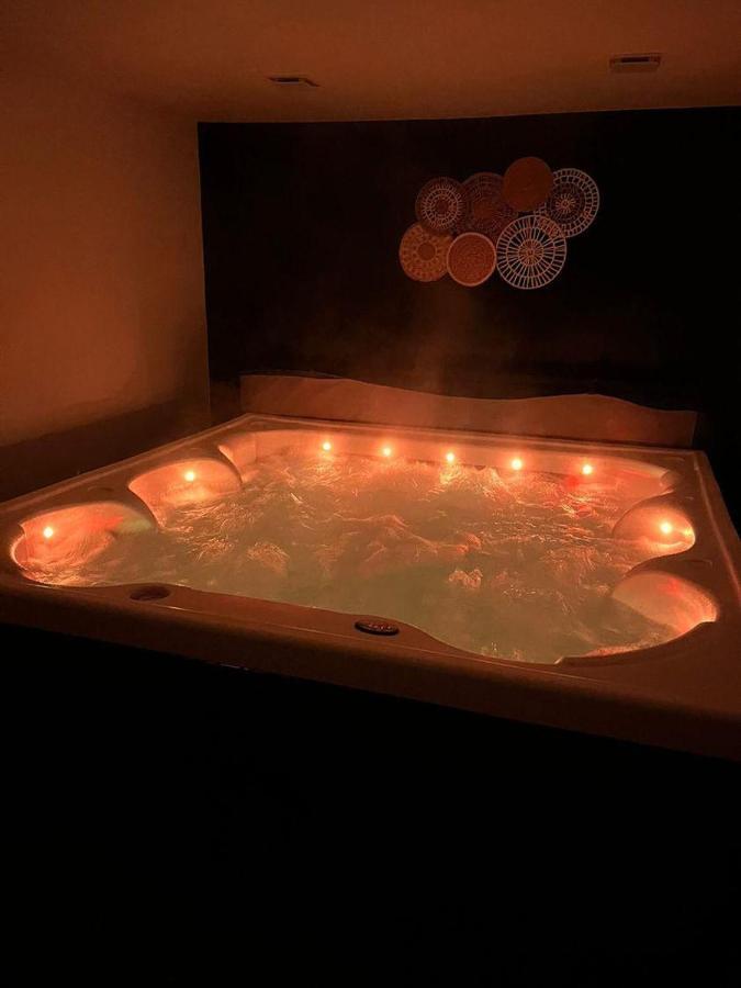 Roulotte La Boheme Est Son Spa En Baie De Somme Arrest Extérieur photo